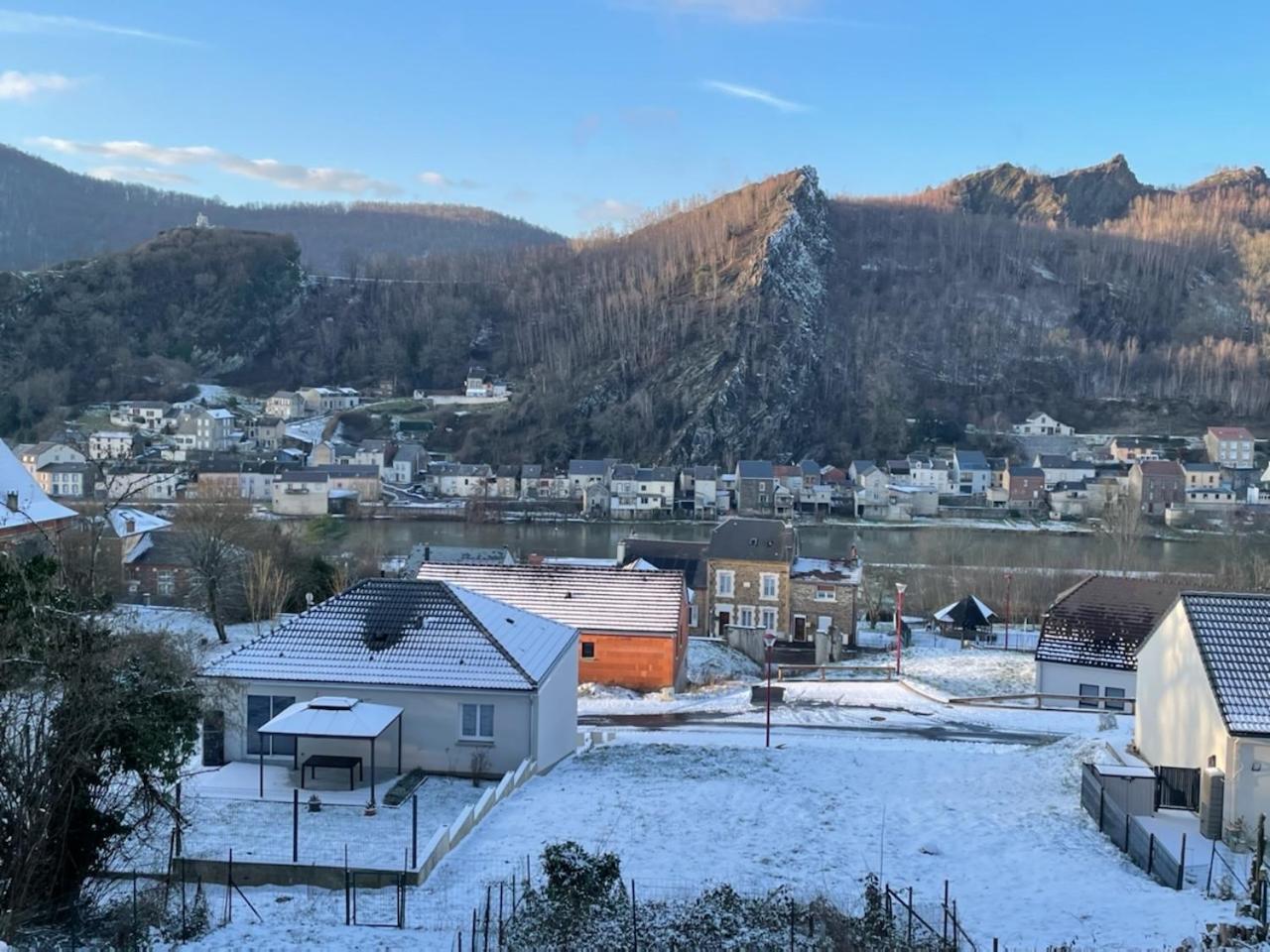 Chez Gwen Et Marie Villa Bogny-sur-Meuse Екстериор снимка