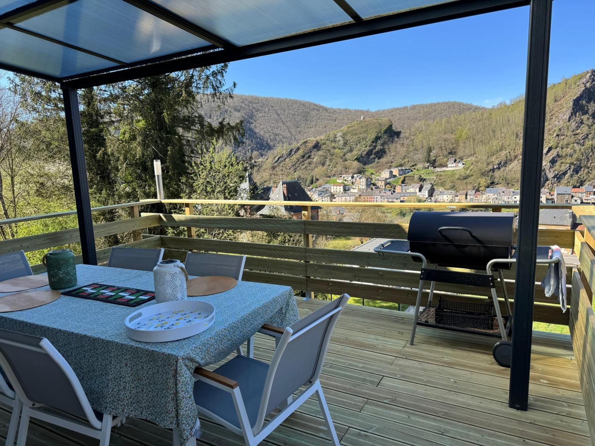 Chez Gwen Et Marie Villa Bogny-sur-Meuse Екстериор снимка
